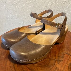 Dansko Mary Jane